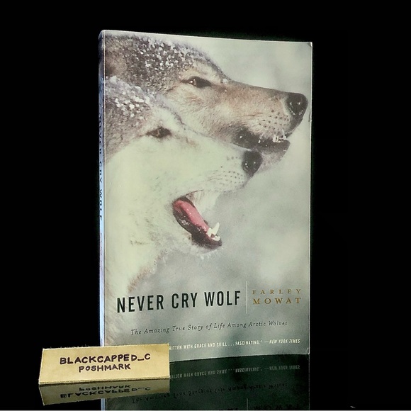 “Never Cry Wolf” Book True Story of Life Among Arctic Wolves Farley Mowat - Picture 5 of 5